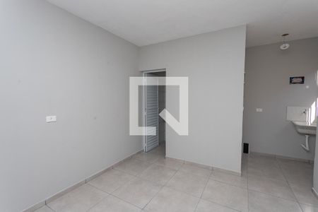 Cozinha  de kitnet/studio para alugar com 1 quarto, 27m² em Canhema, Diadema