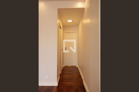 Corredor de apartamento à venda com 3 quartos, 141m² em Botafogo, Rio de Janeiro