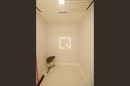 Apartamento à venda com 141m², 3 quartos e 1 vagaÁrea de Serviço