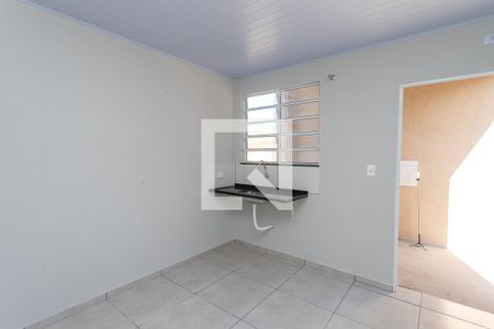 Cozinha  de kitnet/studio para alugar com 1 quarto, 27m² em Canhema, Diadema