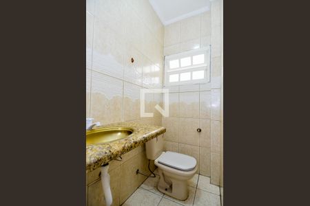 Lavabo  de casa à venda com 3 quartos, 300m² em Jardim Vila Galvão, Guarulhos