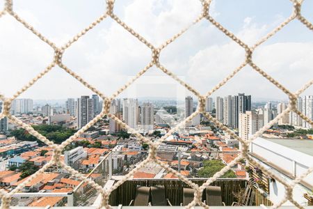 Apartamento à venda com 80m², 2 quartos e 2 vagasSuíte - Varanda