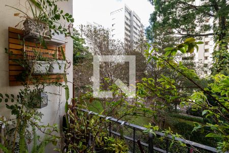 Varanda de apartamento à venda com 3 quartos, 110m² em Moema, São Paulo