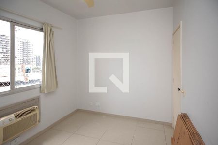 Apartamento à venda com 75m², 3 quartos e 1 vagaQuarto 2
