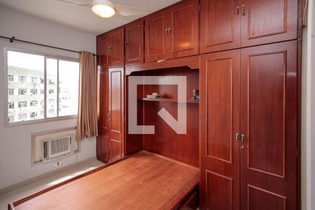 Apartamento à venda com 75m², 3 quartos e 1 vagaSuíte