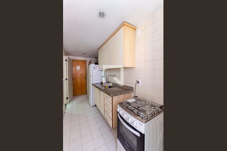 Apartamento para alugar com 79m², 2 quartos e 1 vagaCozinha