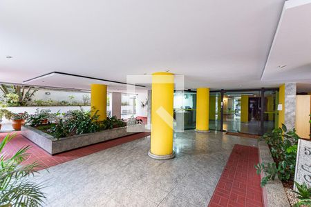 Apartamento para alugar com 79m², 2 quartos e 1 vagaEntrada