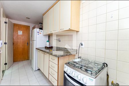 Apartamento para alugar com 79m², 2 quartos e 1 vagaCozinha