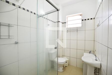 Banheiro de kitnet/studio para alugar com 1 quarto, 30m² em Cidade Baixa, Porto Alegre