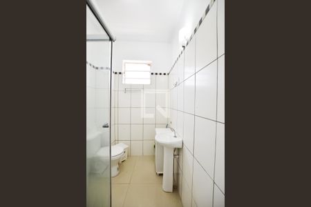 Banheiro de kitnet/studio para alugar com 1 quarto, 30m² em Cidade Baixa, Porto Alegre
