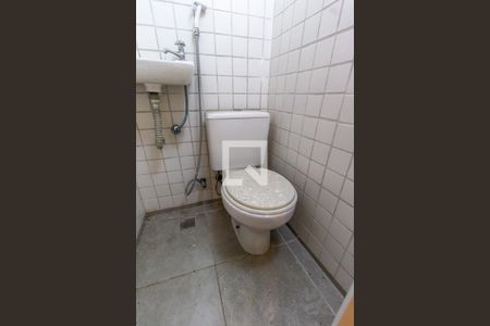 Apartamento para alugar com 65m², 2 quartos e sem vaga Apartamento para alugar com 65m², 2 quartos e sem vagaBanheiro Suite