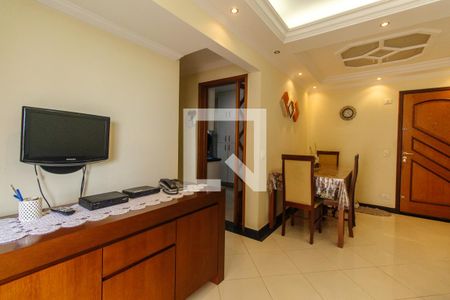 Sala de apartamento à venda com 3 quartos, 76m² em Vila Carlos de Campos, São Paulo