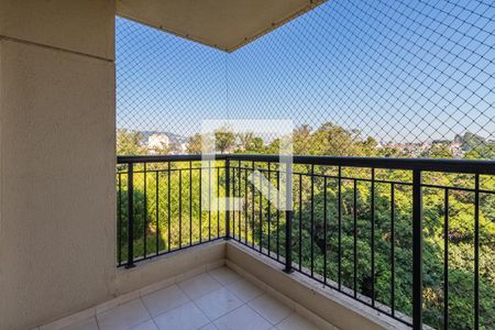 Sala de apartamento para alugar com 3 quartos, 87m² em Jardim Tupanci, Barueri