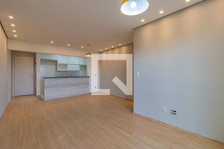 Sala de apartamento para alugar com 3 quartos, 87m² em Jardim Tupanci, Barueri