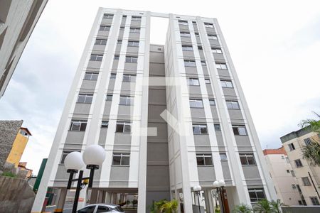 Apartamento para alugar com 48m², 2 quartos e 1 vaga Apartamento para alugar com 48m², 2 quartos e 1 vagaFachada do prédio