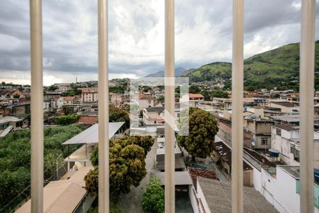Vista Quarto 1 de apartamento à venda com 2 quartos, 56m² em Cascadura, Rio de Janeiro