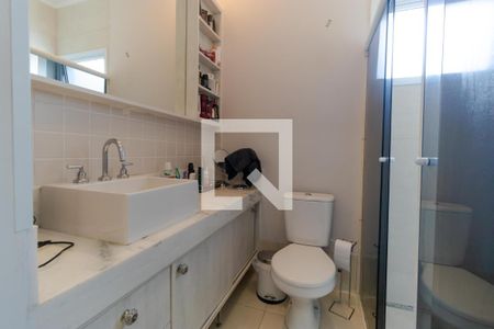 Casa de condomínio à venda com 100m², 3 quartos e 2 vagasBanheiro da Suíte