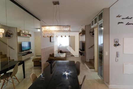 Salas de casa de condomínio à venda com 3 quartos, 100m² em Parque Rural Fazenda Santa Cândida, Campinas