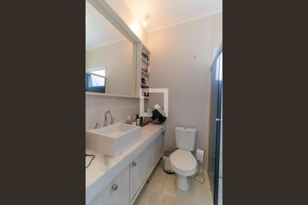 Casa de condomínio à venda com 100m², 3 quartos e 2 vagasBanheiro da Suíte