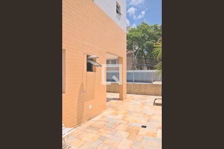 Apartamento à venda com 98m², 3 quartos e 2 vagasÁrea comum - Piscina