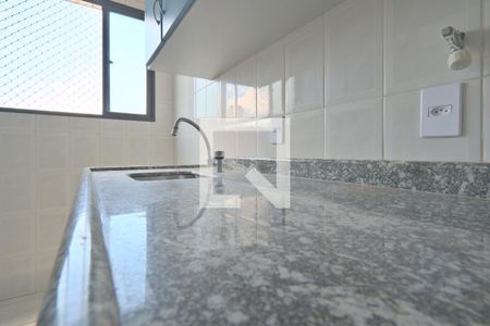 Apartamento à venda com 98m², 3 quartos e 2 vagasCozinha