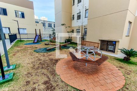 Apartamento à venda com 45m², 2 quartos e sem vagaÁrea Comum - Playground
