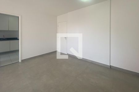 Sala de apartamento para alugar com 3 quartos, 90m² em Cerâmica, São Caetano do Sul