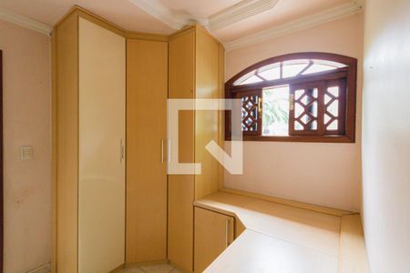 Casa à venda com 4000m², 4 quartos e 4 vagasCloset da Suíte