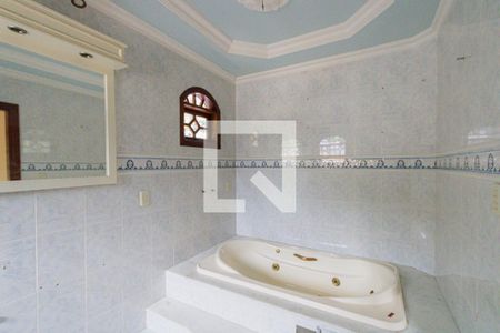 Casa à venda com 4000m², 4 quartos e 4 vagasBanheiro da Suíte