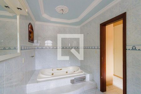 Casa à venda com 4000m², 4 quartos e 4 vagasBanheiro da Suíte