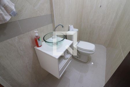 Casa à venda com 275m², 3 quartos e 6 vagasBanheiro  Área de Serviço