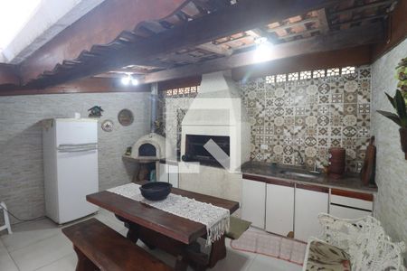 Casa à venda com 275m², 3 quartos e 6 vagasÁrea gourmet