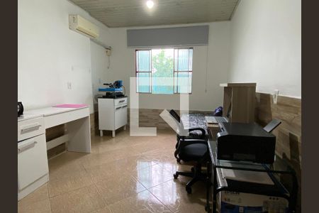 Quarto 1 de casa à venda com 2 quartos, 150m² em Rubem Berta, Porto Alegre