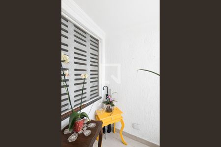 Casa à venda com 205m², 3 quartos e 2 vagas Casa à venda com 205m², 3 quartos e 2 vagasSala