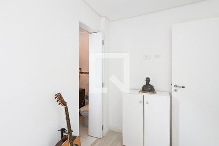 Casa à venda com 205m², 3 quartos e 2 vagas Casa à venda com 205m², 3 quartos e 2 vagasQuarto da suíte 2