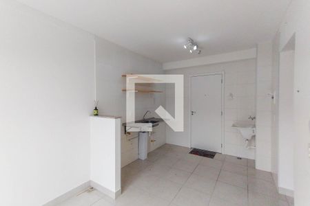 Sala e cozinha de apartamento à venda com 2 quartos, 36m² em Mooca, São Paulo