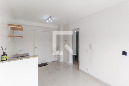 Sala e cozinha de apartamento à venda com 2 quartos, 36m² em Mooca, São Paulo