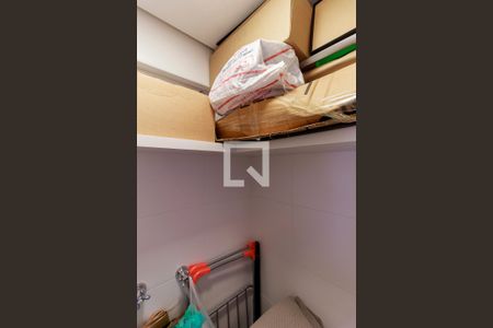 Apartamento para alugar com 102m², 2 quartos e 2 vagas Apartamento para alugar com 102m², 2 quartos e 2 vagasÁrea de Serviço - Banheiro