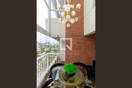 Apartamento para alugar com 102m², 2 quartos e 2 vagas Apartamento para alugar com 102m², 2 quartos e 2 vagasSala - Varanda