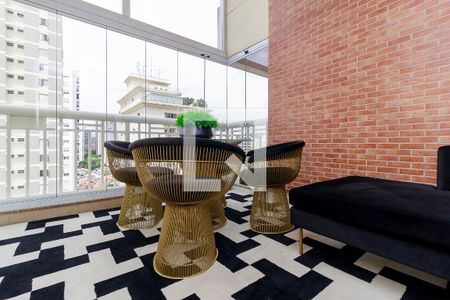 Apartamento para alugar com 102m², 2 quartos e 2 vagas Apartamento para alugar com 102m², 2 quartos e 2 vagasSala - Varanda