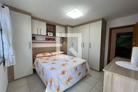 Casa de condomínio à venda com 120m², 3 quartos e 1 vagaSuíte