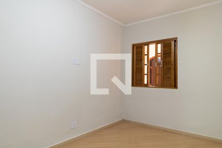 Quarto 2 de casa para alugar com 2 quartos, 100m² em Conjunto Residencial Butanta, São Paulo