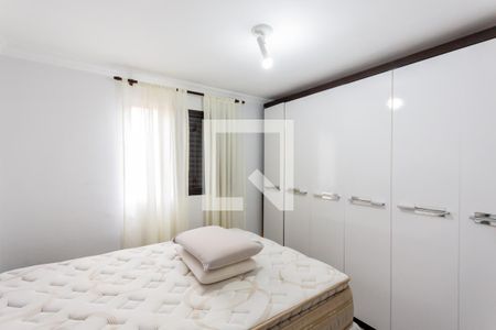 Quarto 2 de apartamento à venda com 2 quartos, 52m² em Vila Sacadura Cabral, Santo André