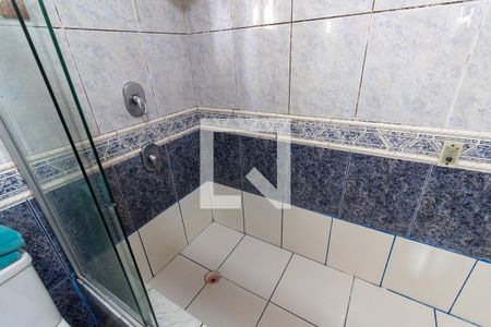 Casa à venda com 130m², 3 quartos e 4 vagasBanheiro da Suíte 1