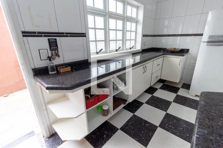 Casa à venda com 130m², 3 quartos e 4 vagasCozinha 1