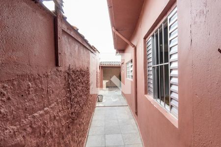 Casa à venda com 130m², 3 quartos e 4 vagasCorredor