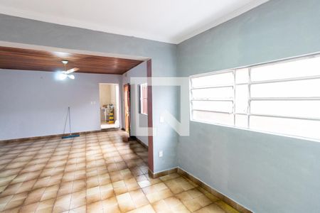Casa à venda com 130m², 3 quartos e 4 vagasSala  - Casa 2