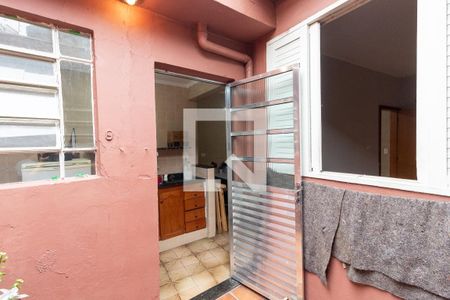 Casa à venda com 130m², 3 quartos e 4 vagasQuintal