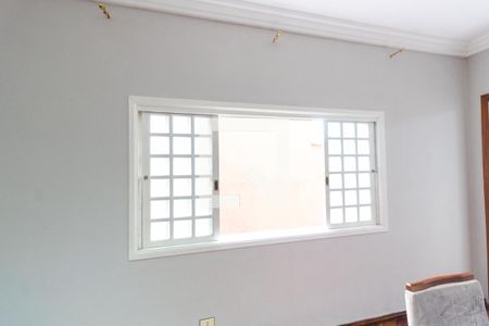 Sala 1 de casa à venda com 3 quartos, 130m² em Cangaiba, São Paulo