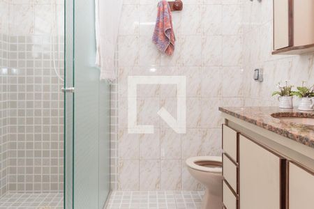 Casa para alugar com 340m², 3 quartos e 6 vagasBanheiro da Suíte 1